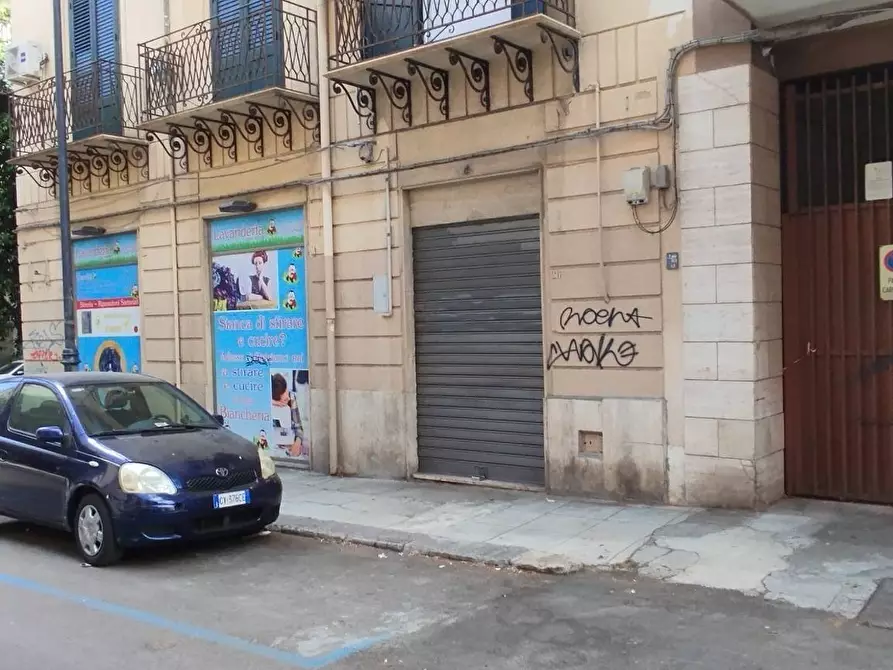 Immagine 1 di Magazzino in vendita  in via francesco ferrara 26 a Palermo