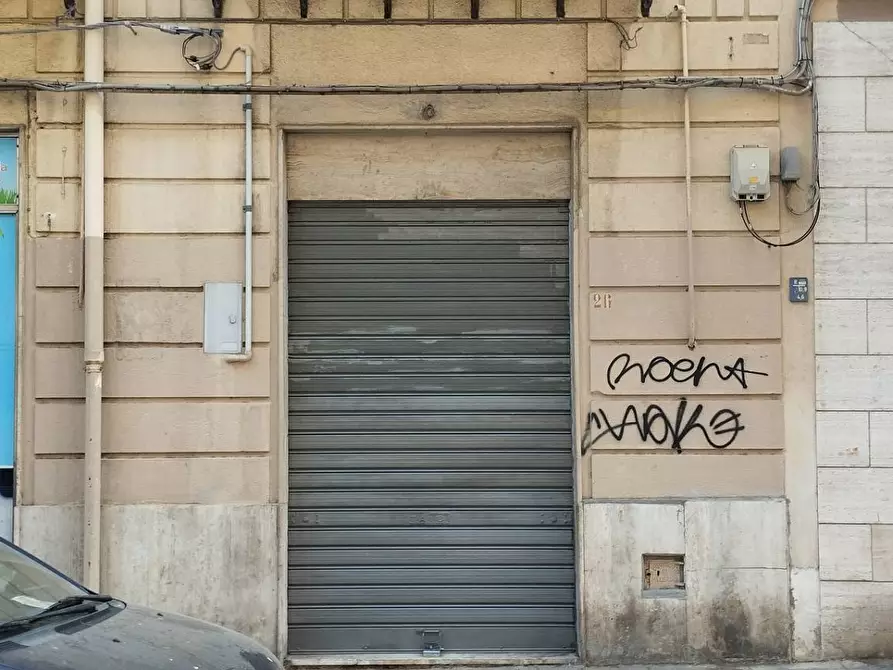 Immagine 2 di Magazzino in vendita  in via francesco ferrara 26 a Palermo