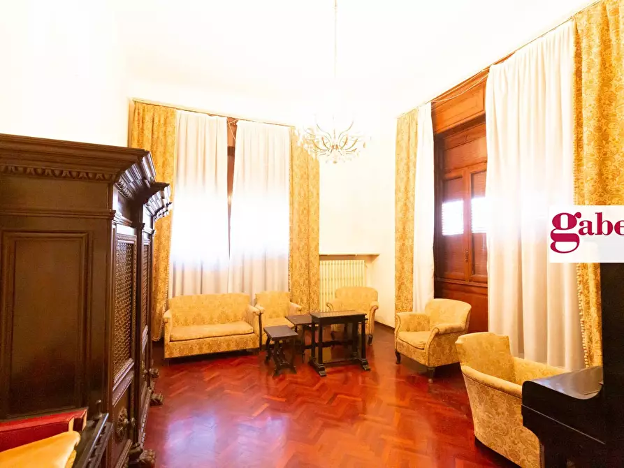 Immagine 4 di Palazzo in vendita  in via strada consortile del bruggione 1 a Olgiate Molgora