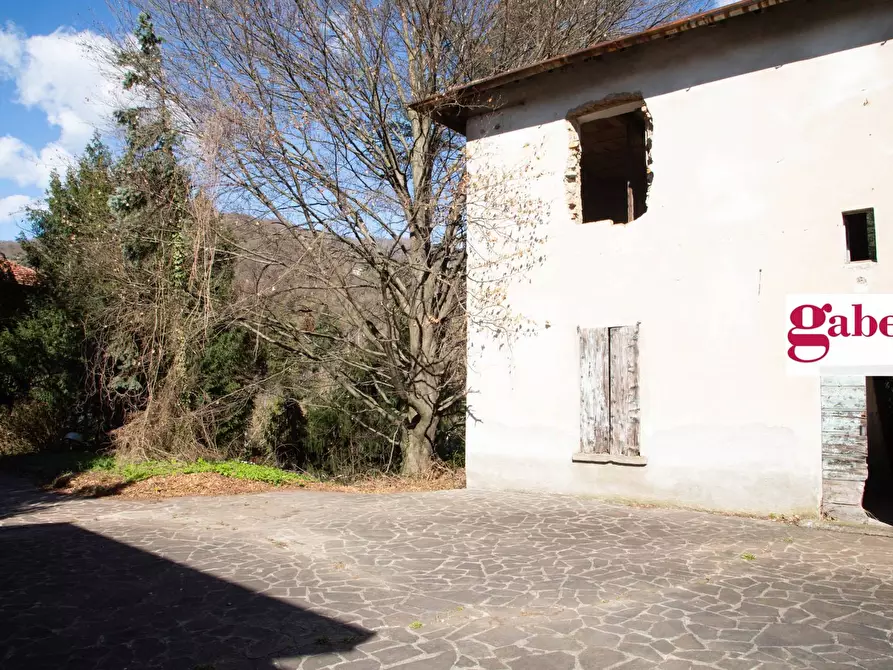 Immagine 18 di Palazzo in vendita  in via strada consortile del bruggione 1 a Olgiate Molgora