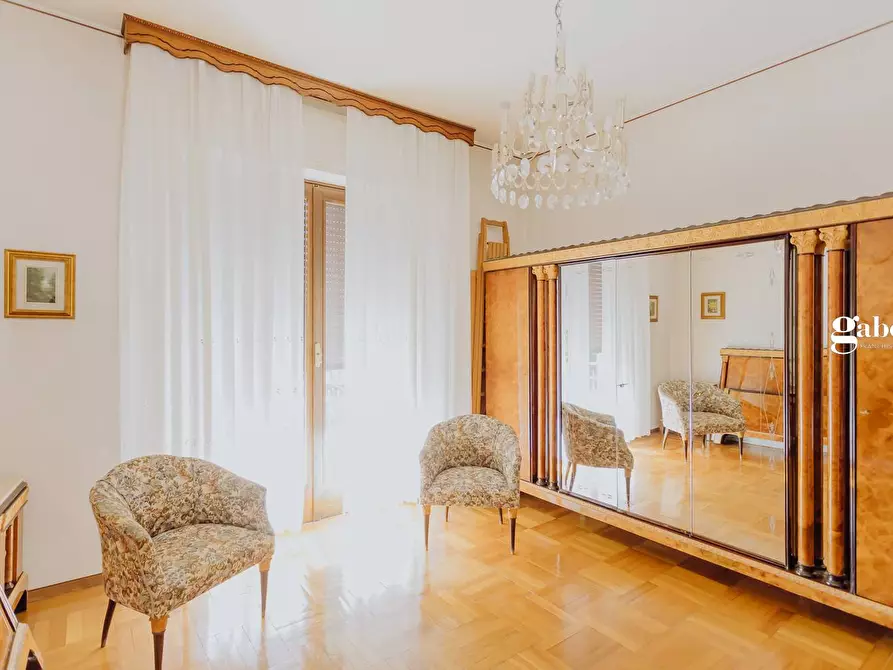 Immagine 21 di Villa in vendita  in via statale 132 a Merate