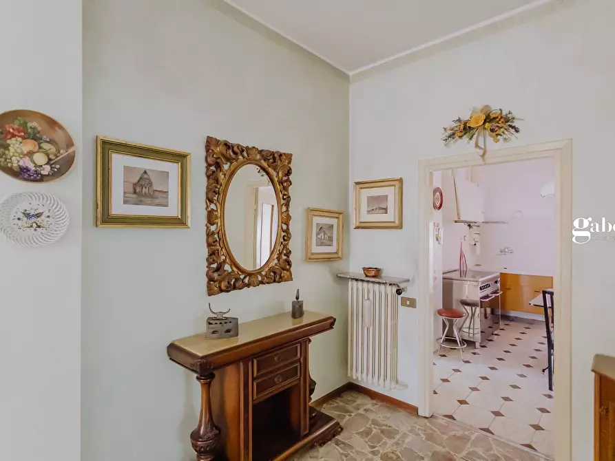 Immagine 25 di Villa in vendita  in via statale 132 a Merate