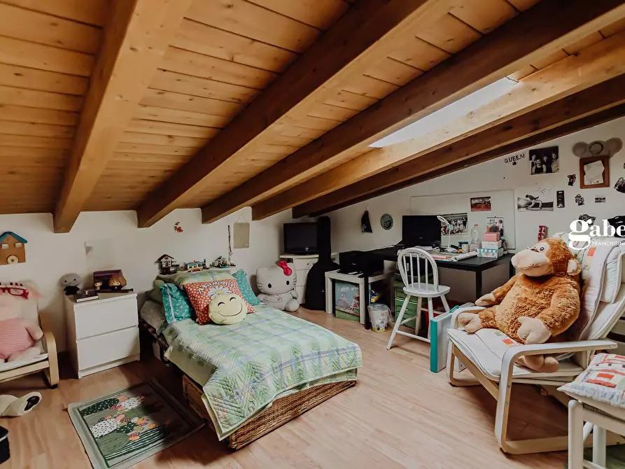 Immagine 24 di Appartamento in vendita  in via Leopardi 4/A a Valgreghentino