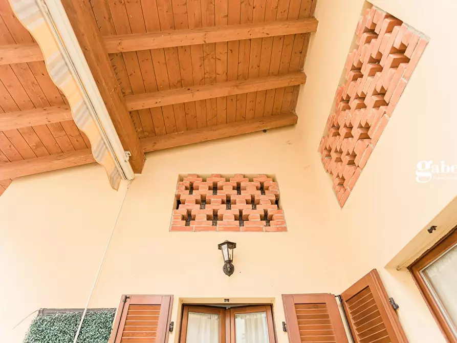 Immagine 26 di Appartamento in vendita  in via Leopardi 4/A a Valgreghentino