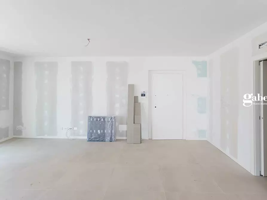 Immagine 4 di Appartamento in vendita  in Via Antonio Baslini snc a Merate