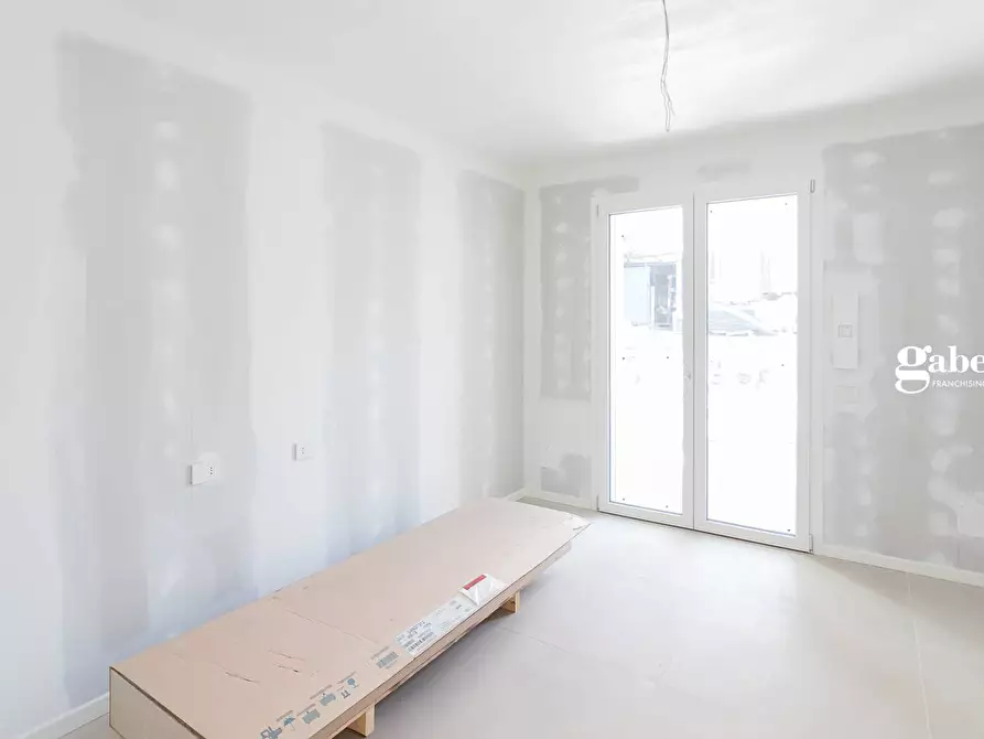 Immagine 8 di Appartamento in vendita  in Via Antonio Baslini snc a Merate