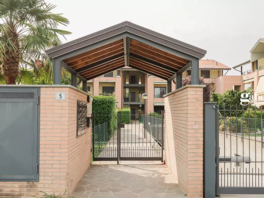 Immagine 43 di Appartamento in vendita  in Via Caduti della Libertà 5 a Verderio Superiore