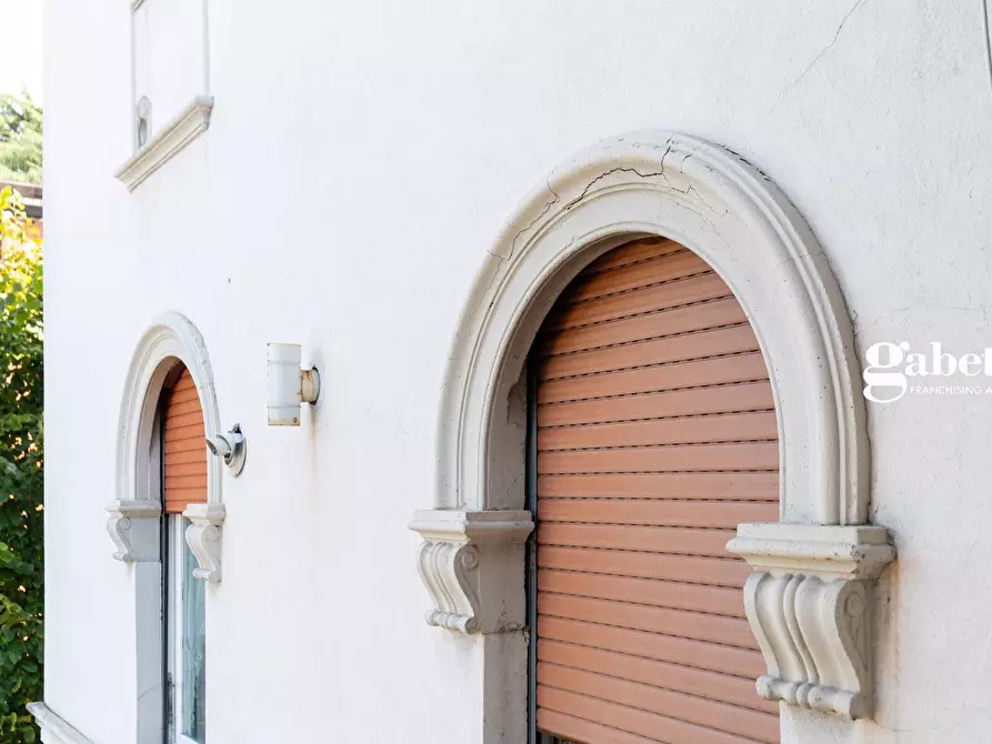 Immagine 23 di Attico in vendita  in Viale Lombardia 45 a Merate