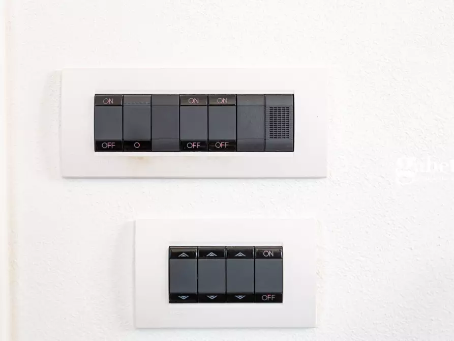 Immagine 28 di Attico in vendita  in Viale Lombardia 45 a Merate