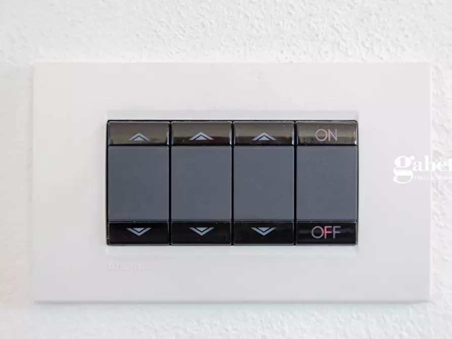 Immagine 30 di Attico in vendita  in Viale Lombardia 45 a Merate