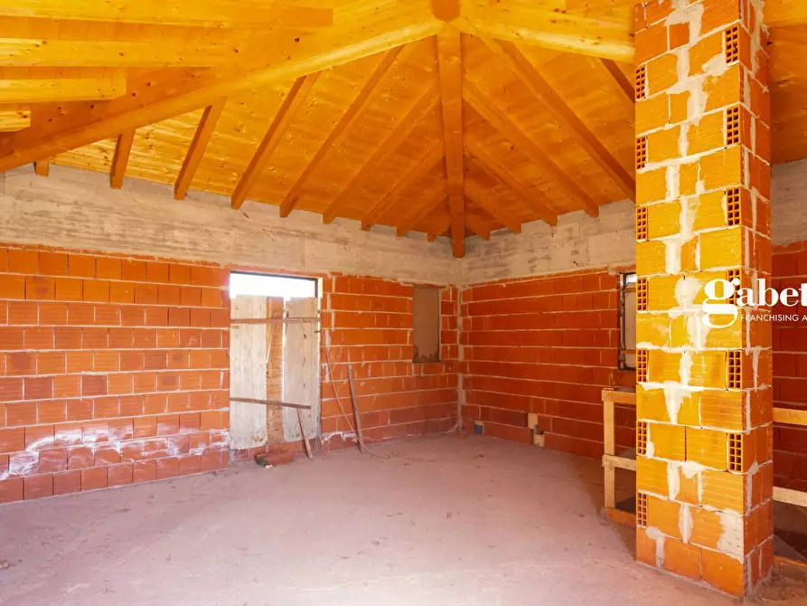 Immagine 15 di Villa in vendita  in Via Grigna Snc a Verderio Superiore