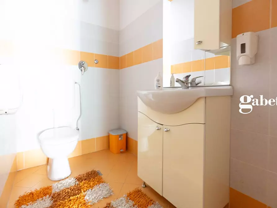 Immagine 8 di Ufficio in vendita  in vicolo San Vittore 1 a Mezzago