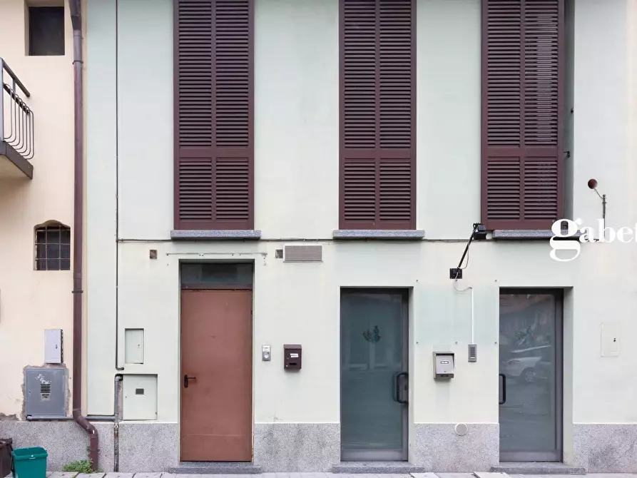 Immagine 14 di Ufficio in vendita  in vicolo San Vittore 1 a Mezzago