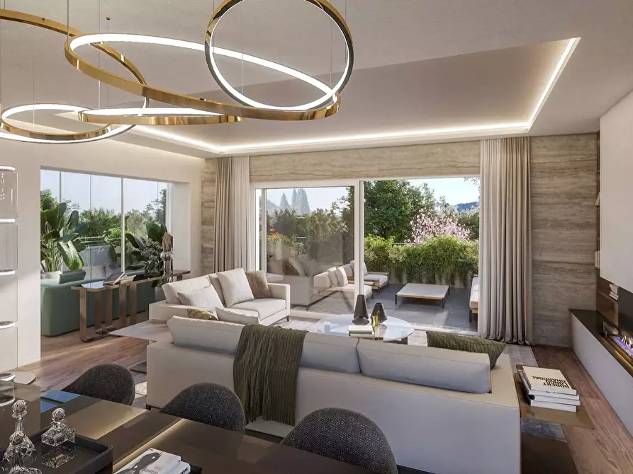 Immagine 33 di Villa in vendita  in VIA SAN PIETRO SNC a La Valletta Brianza