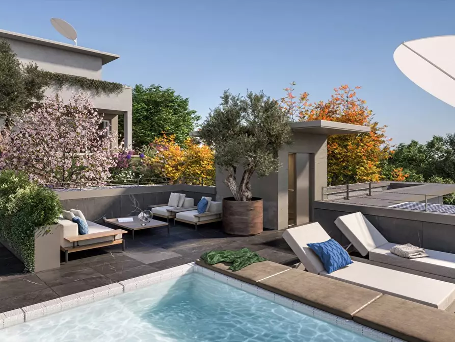 Immagine 16 di Villa in vendita  in VIA SAN PIETRO SNC a La Valletta Brianza