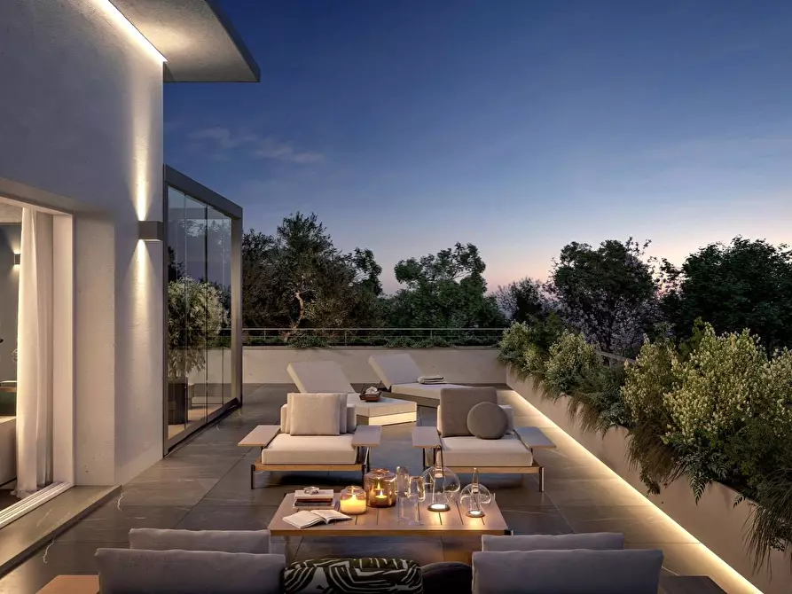 Immagine 28 di Villa in vendita  in VIA SAN PIETRO SNC a La Valletta Brianza