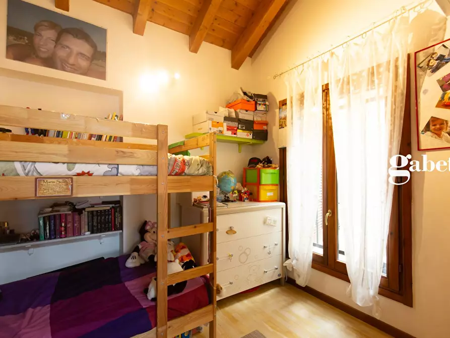 Immagine 11 di Appartamento in vendita  in via caglio vigano 3 a Bernareggio
