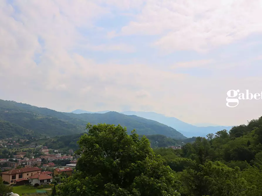 Immagine 13 di Villa in vendita  in VIA SAN PIETRO SNC a La Valletta Brianza