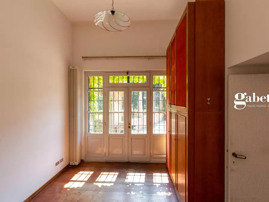 Immagine 28 di Palazzo in vendita  in Piazza Cioja 1 a Missaglia