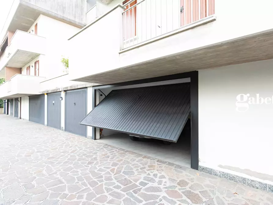 Immagine 29 di Appartamento in vendita  in Via Risorgimento 75 a Bernareggio