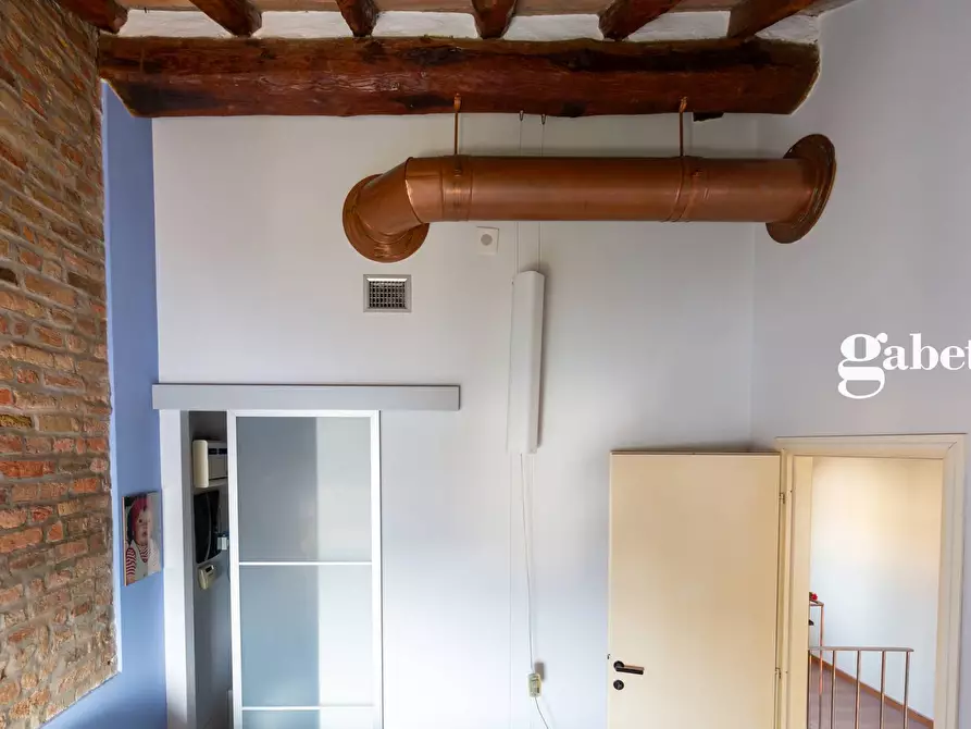 Immagine 38 di Attico in vendita  in Via Rocca 20/22 a Castelleone