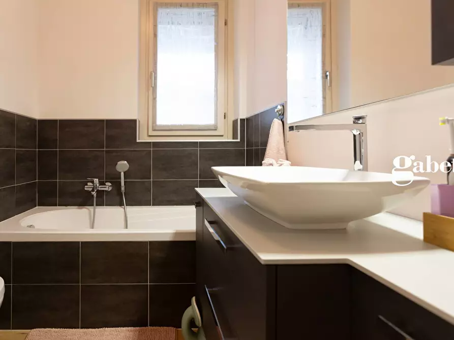 Immagine 25 di Appartamento in vendita  in Via XXV Aprile 9 a Osnago