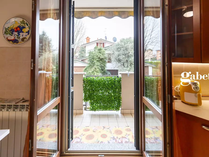 Immagine 22 di Appartamento in vendita  in Via Albareda 50 a Aicurzio