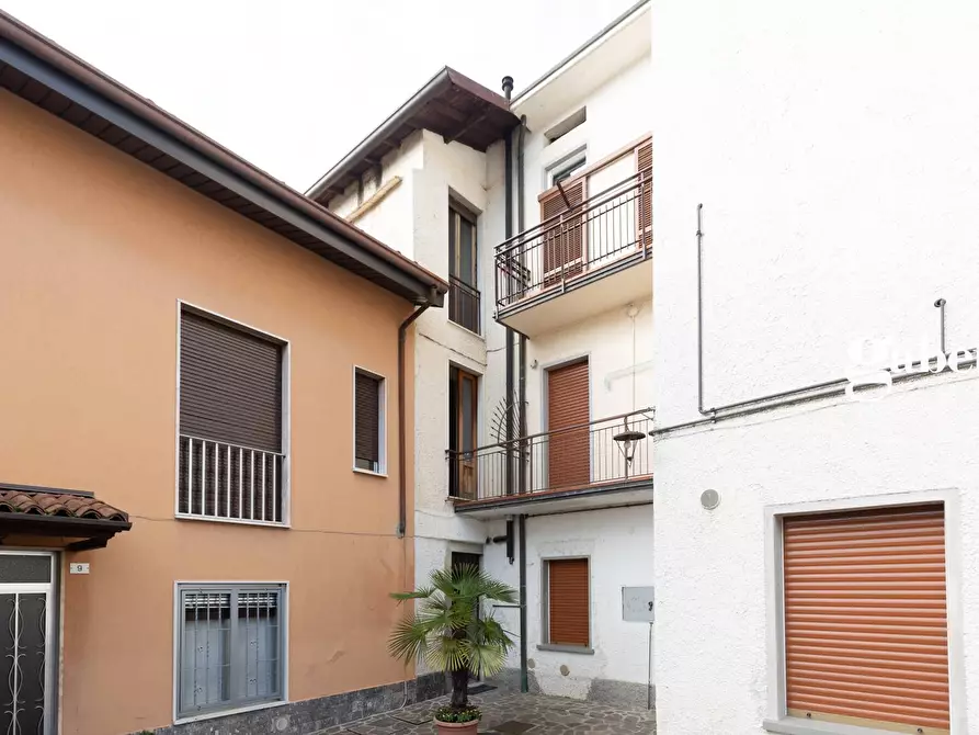 Immagine 1 di Casa indipendente in vendita  in Via Della Roggia 1 a Olgiate Molgora