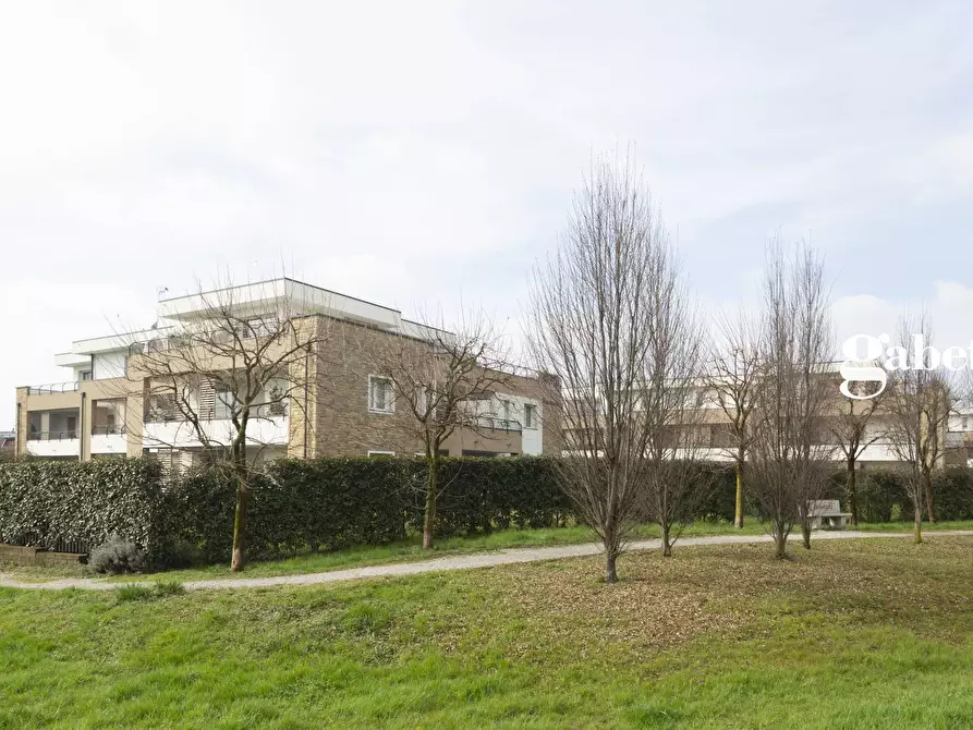 Immagine 2 di Attico in vendita  in via Setticarraro 34 a Bernareggio