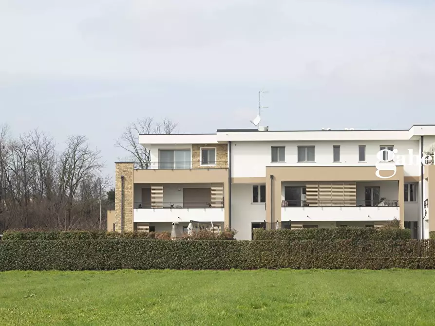 Immagine 4 di Attico in vendita  in via Setticarraro 34 a Bernareggio