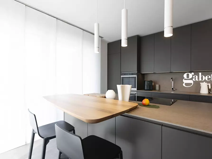 Immagine 18 di Attico in vendita  in via Setticarraro 34 a Bernareggio