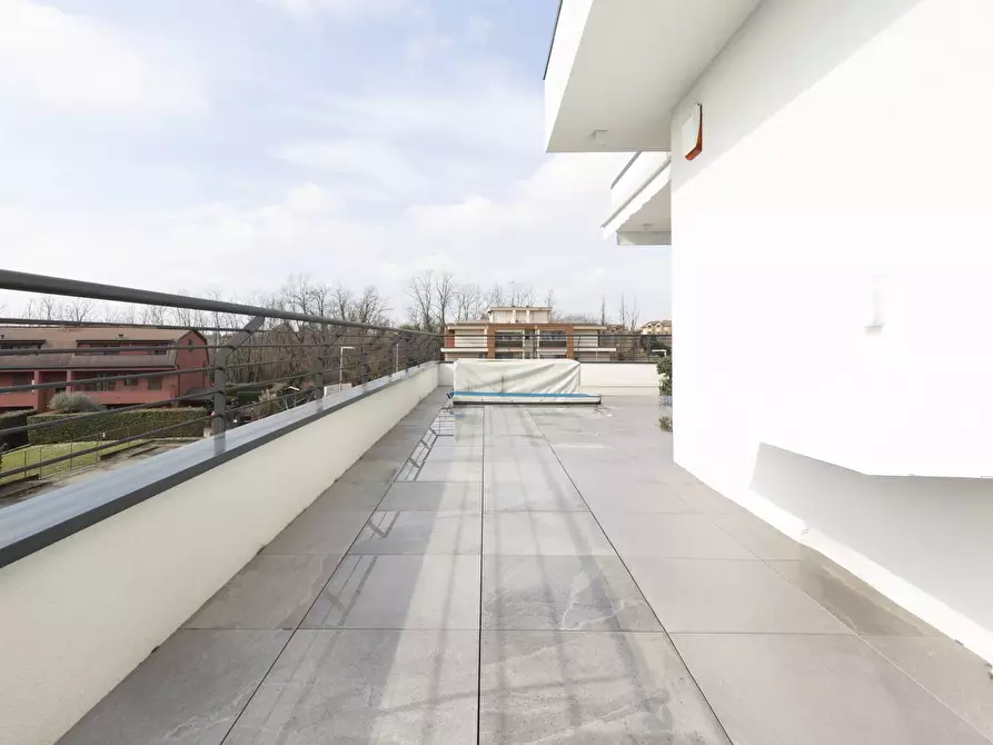 Immagine 21 di Attico in vendita  in via Setticarraro 34 a Bernareggio