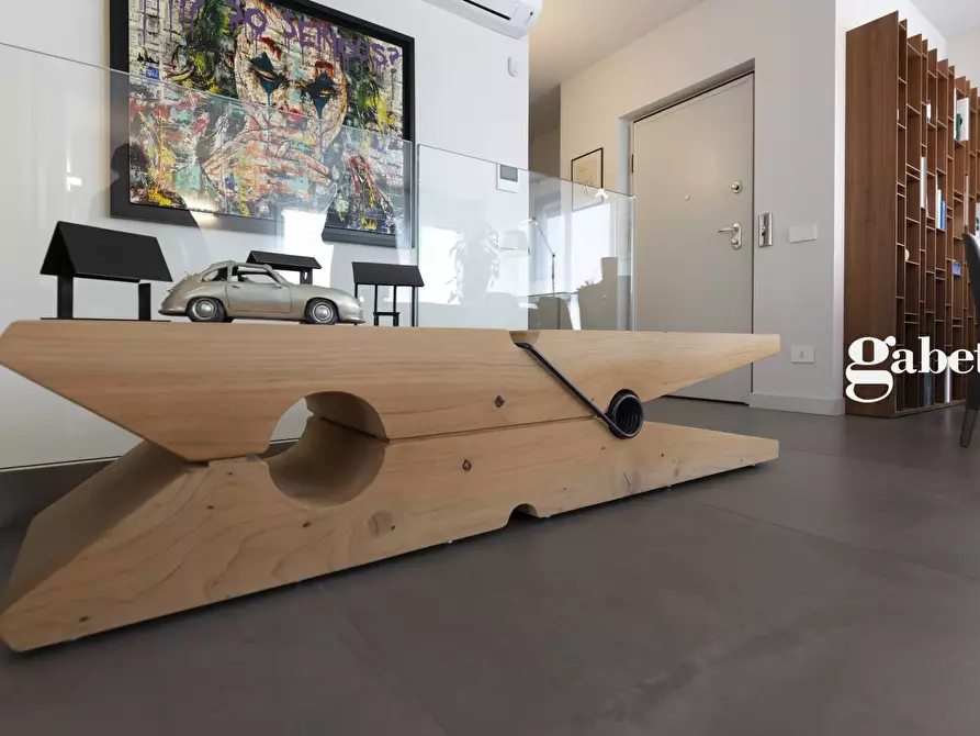 Immagine 25 di Attico in vendita  in via Setticarraro 34 a Bernareggio