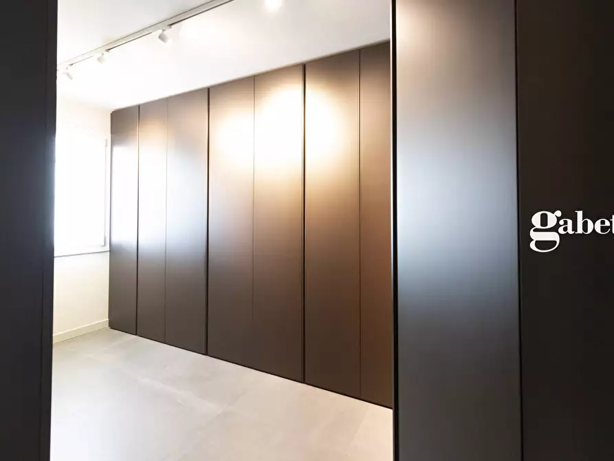 Immagine 28 di Attico in vendita  in via Setticarraro 34 a Bernareggio