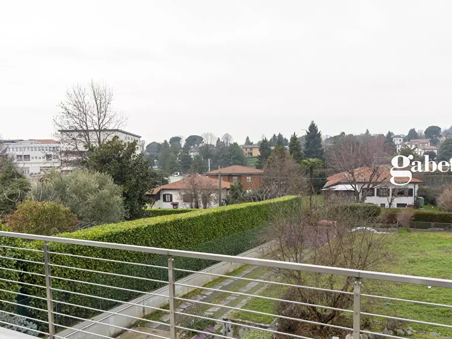 Immagine 30 di Villa in vendita  in Via Forlanini 6/B a Merate