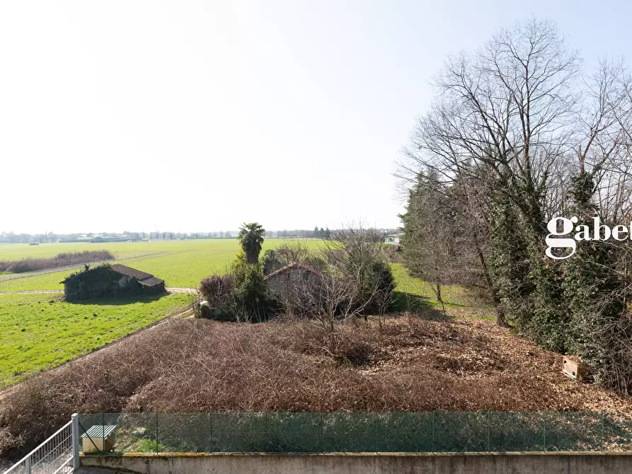 Immagine 25 di Casa semindipendente in vendita  in Via Cascina Cazzullo snc a Sulbiate