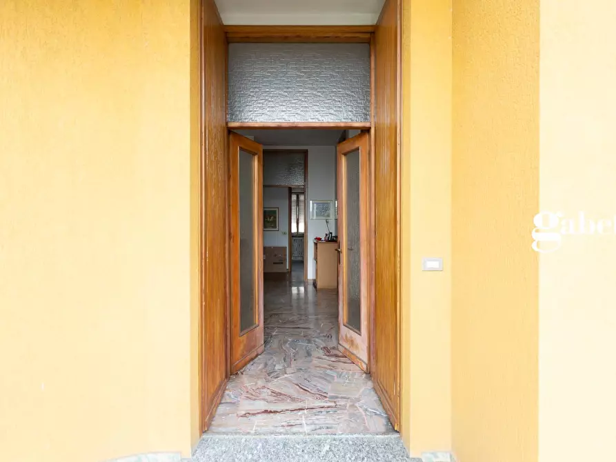 Immagine 17 di Villa in vendita  in Via Trento 28 a Osnago