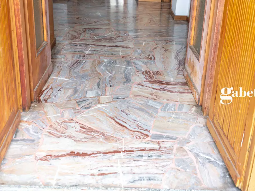 Immagine 19 di Villa in vendita  in Via Trento 28 a Osnago