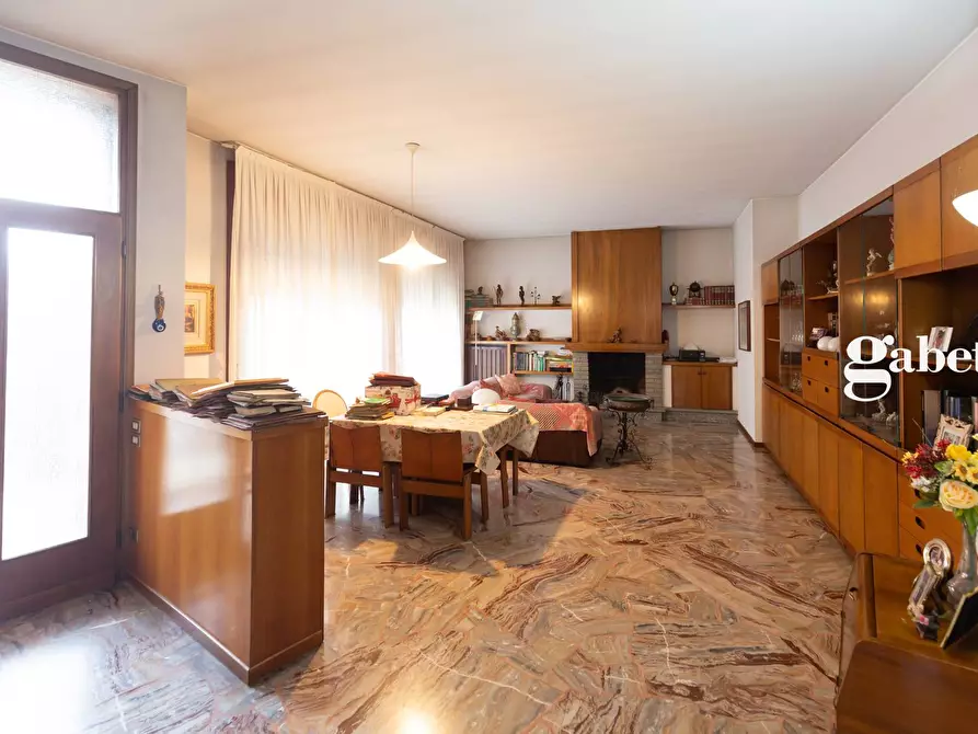 Immagine 21 di Villa in vendita  in Via Trento 28 a Osnago