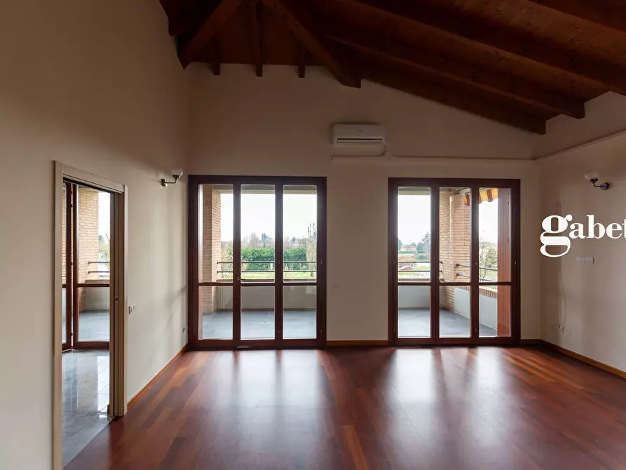 Immagine 11 di Attico in affitto  in Via Degli Alpini 8 a Merate