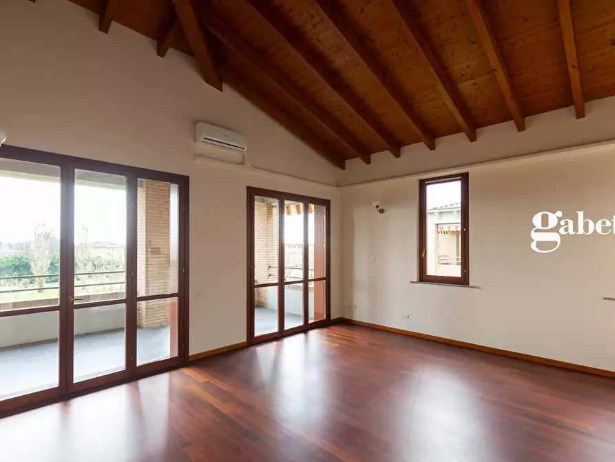 Immagine 12 di Attico in affitto  in Via Degli Alpini 8 a Merate