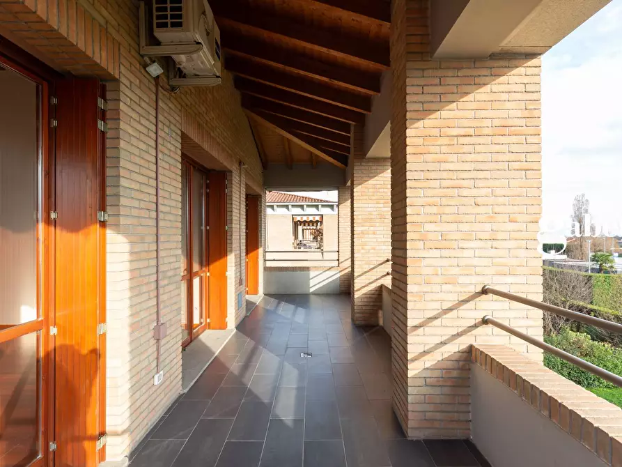 Immagine 17 di Attico in affitto  in Via Degli Alpini 8 a Merate