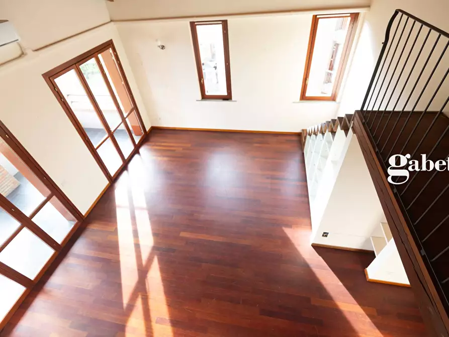 Immagine 24 di Attico in affitto  in Via Degli Alpini 8 a Merate