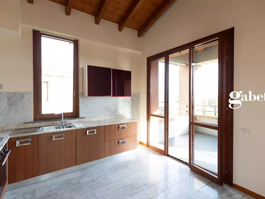 Immagine 29 di Attico in affitto  in Via Degli Alpini 8 a Merate