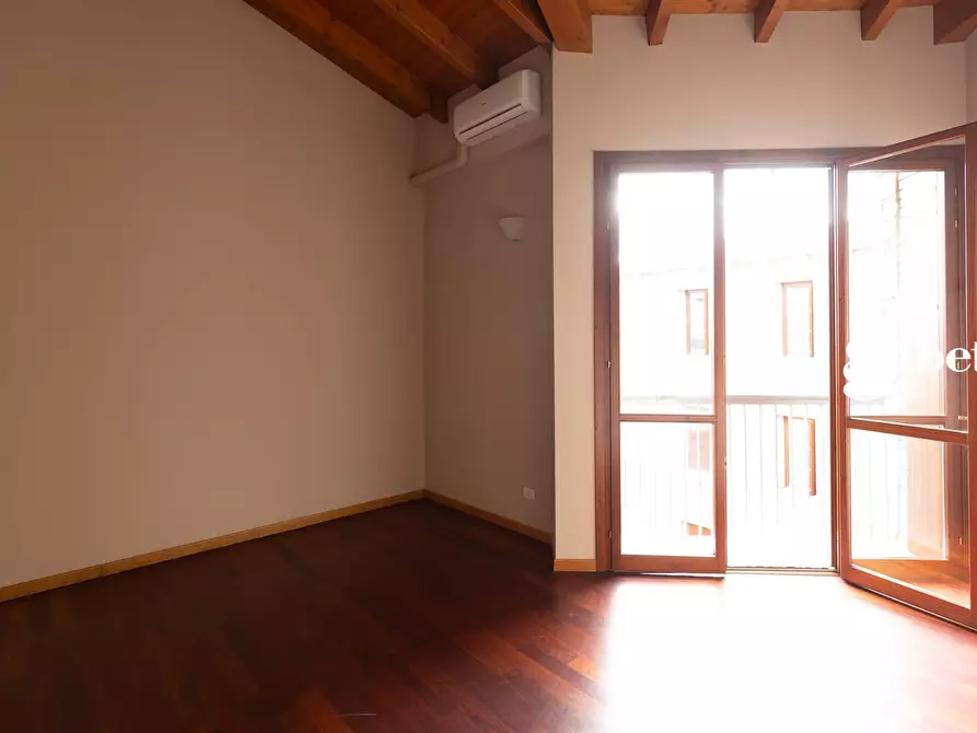 Immagine 38 di Attico in affitto  in Via Degli Alpini 8 a Merate