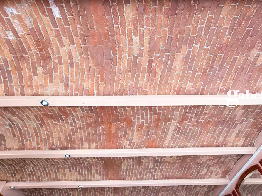 Immagine 18 di Negozio in vendita  in Piazza Prinetti 18 a Merate