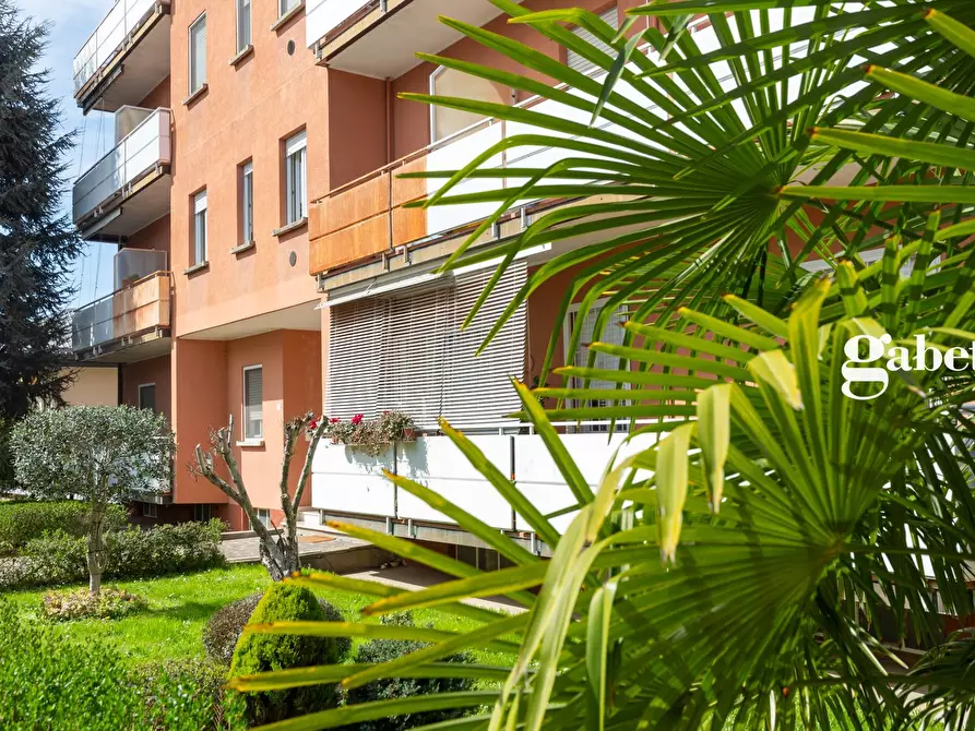 Immagine 1 di Appartamento in vendita  in Via Po' 5 a Lomagna