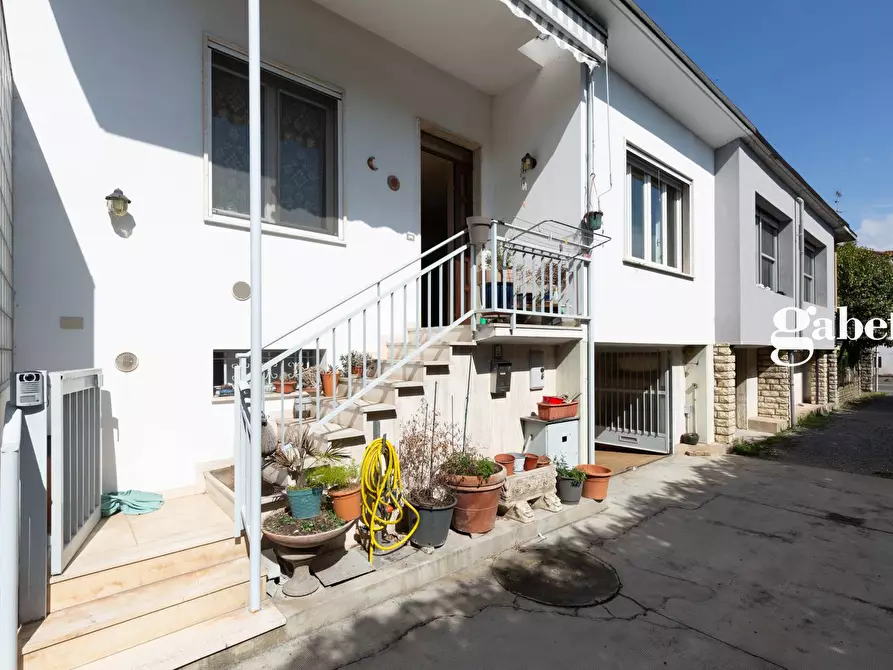 Immagine 1 di Casa indipendente in vendita  in Via Donizetti 3 a Bernareggio