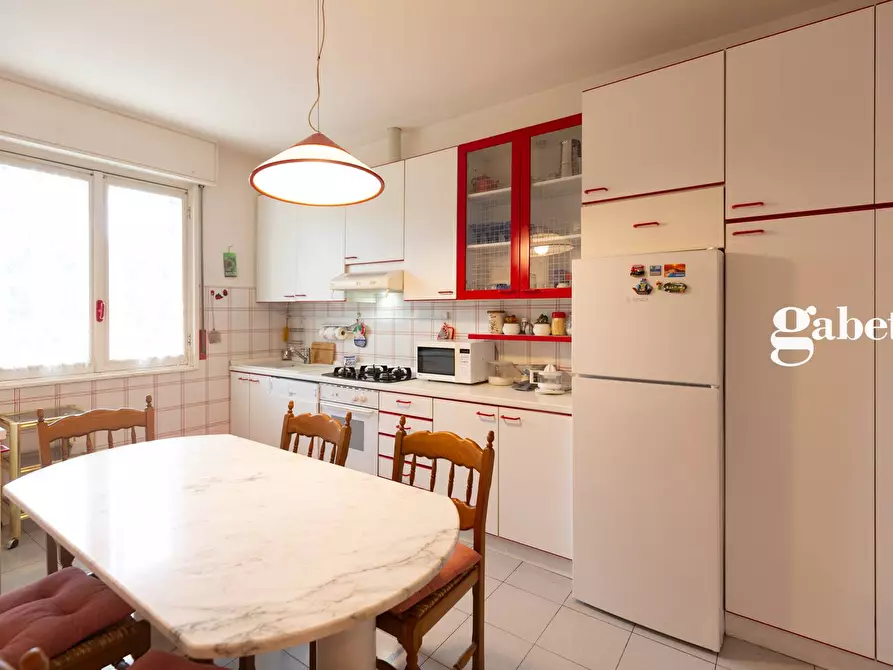 Immagine 19 di Casa indipendente in vendita  in Via Donizetti 3 a Bernareggio