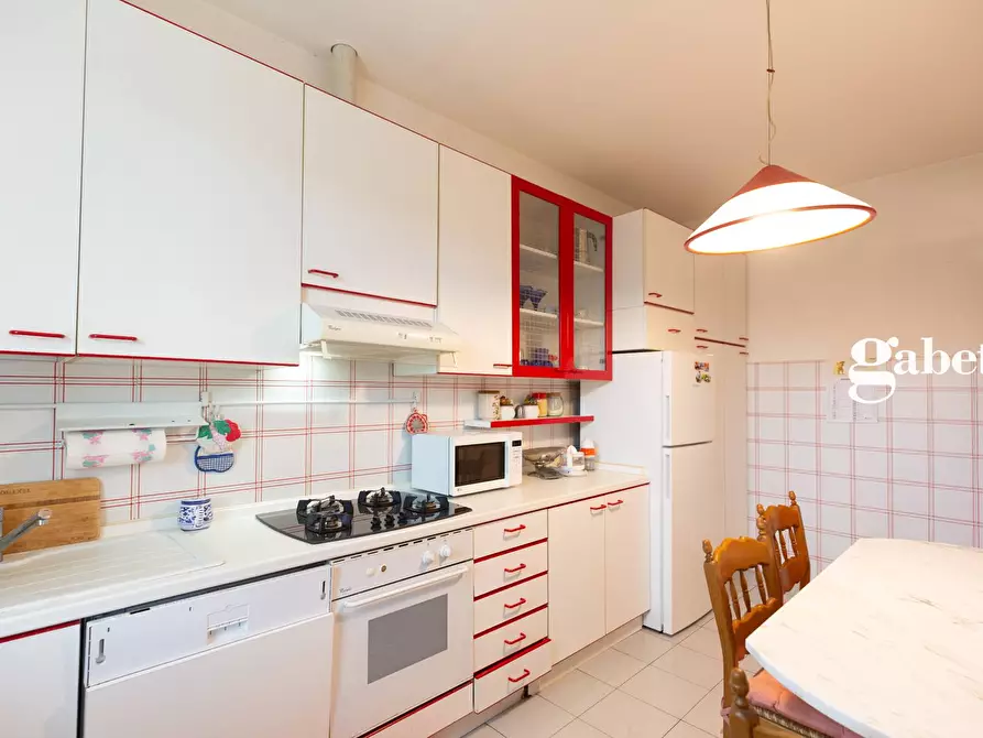 Immagine 23 di Casa indipendente in vendita  in Via Donizetti 3 a Bernareggio